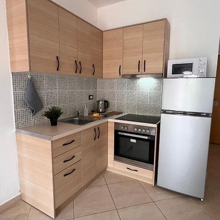 Lilly'S Apartment Plazh Durres Exterior photo