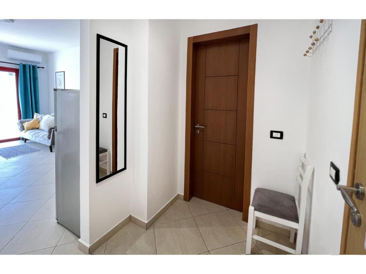 Lilly'S Apartment Plazh Durres Exterior photo