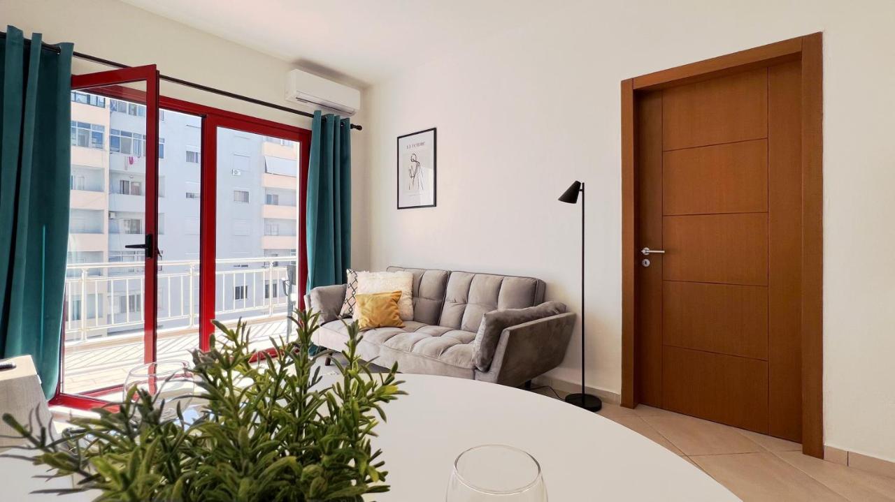 Lilly'S Apartment Plazh Durres Exterior photo